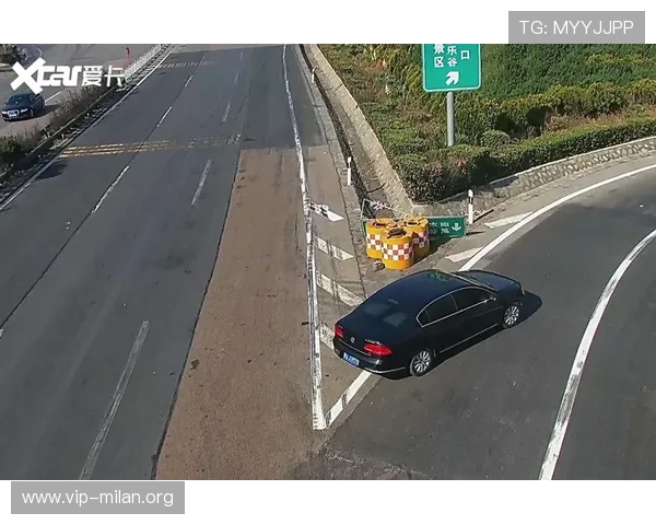 了解米兰国际墙布官网的产品质量保障与售后服务,确保您的装修无忧无虑